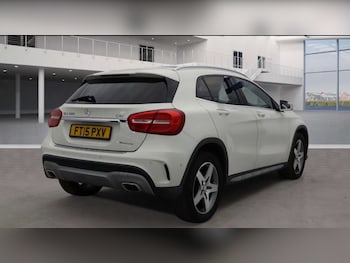 Used Mercedes-Benz GLA 2015 for sale - 76105301: Photo