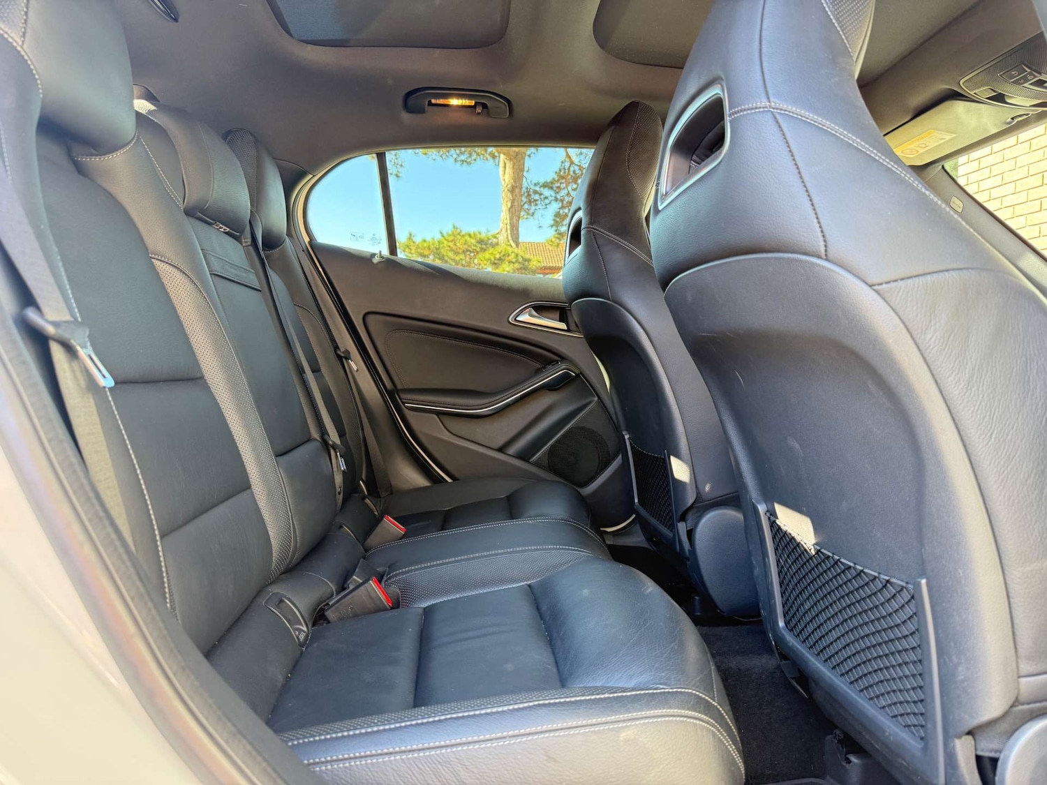 Used Mercedes-Benz GLA 2015 for sale - 76105301: Photo 8