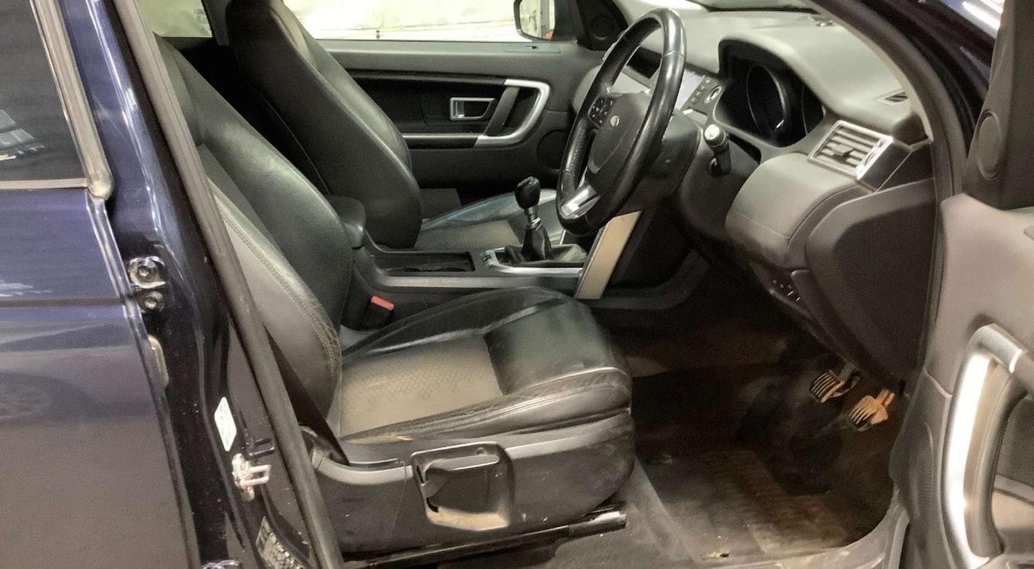 Used Land Rover Discovery Sport 2017 for sale - 77916424: Photo 7