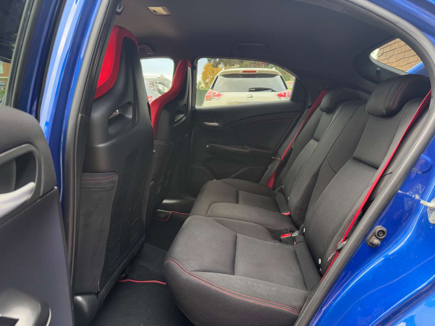 Used Honda Civic 2016 for sale - 76601994: Photo 12