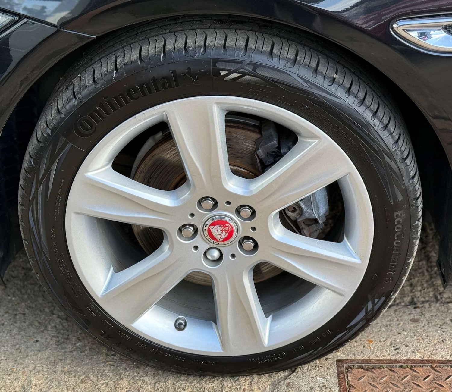 Used Jaguar XE 2016 for sale - 76567738: Photo 22