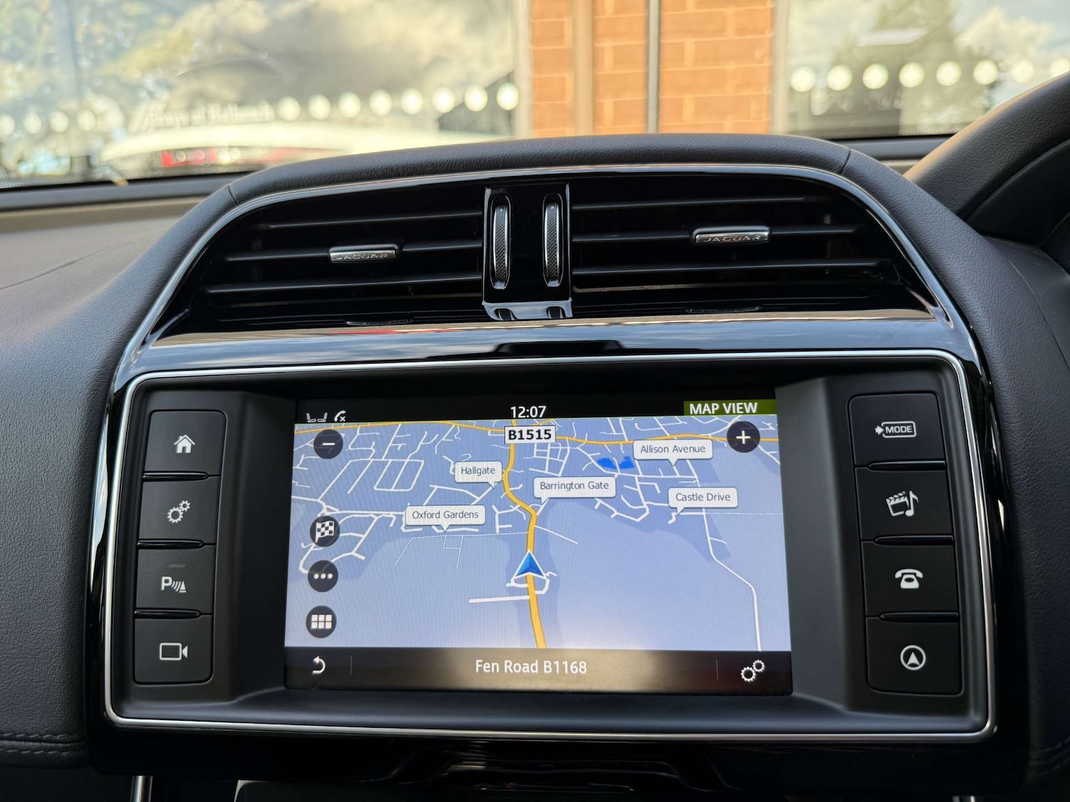 Used Jaguar XE 2016 for sale - 76567738: Photo 26