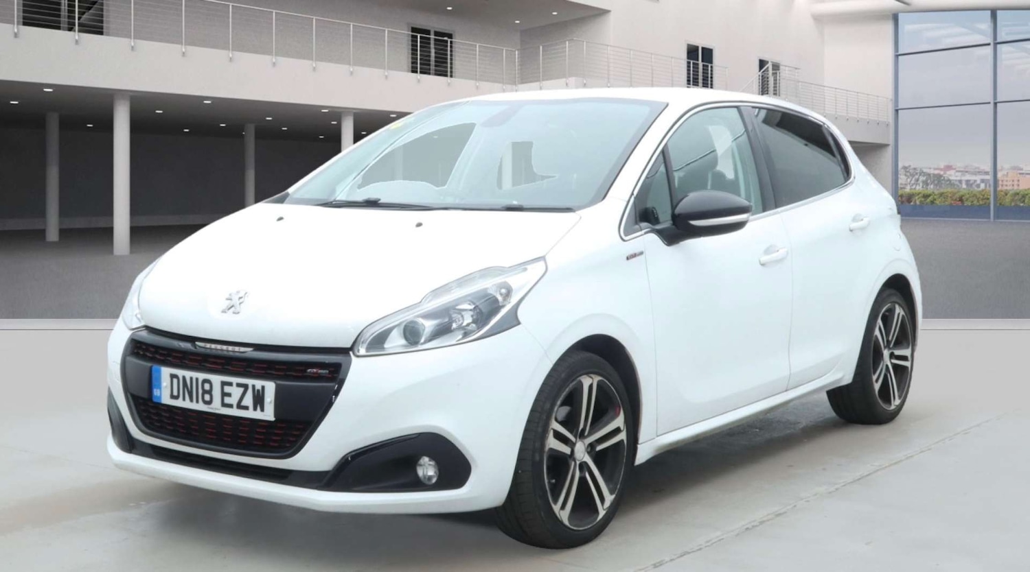 Used Peugeot 208 2018 for sale - 76316837: Photo 2