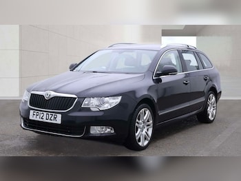 Used Skoda Superb 2012 for sale - 79328075: Photo