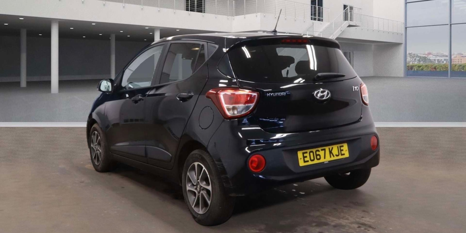 Used Hyundai i10 2017 for sale - 77822610: Photo 3