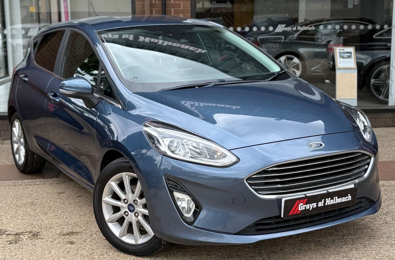Used Ford Fiesta 2018 for sale - 76277992: Photo 1