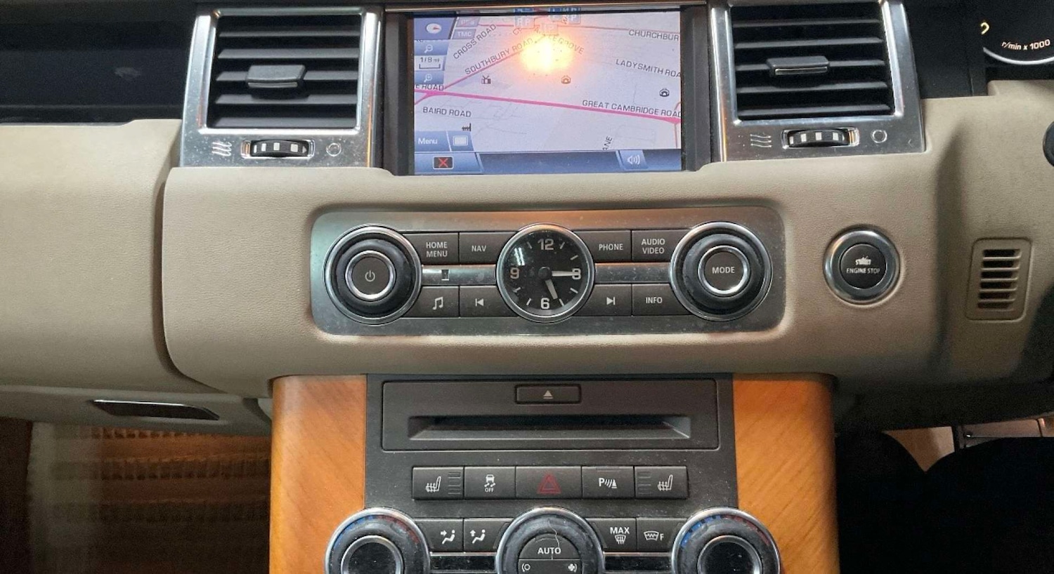 Used Land Rover Range Rover Sport 2011 for sale - 77492506: Photo 8