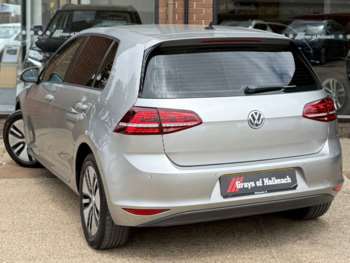 Used Volkswagen Golf 2014 for sale - 74637848: Photo