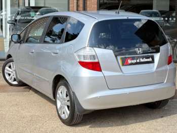 Used Honda Jazz 2010 for sale - 74044449: Photo