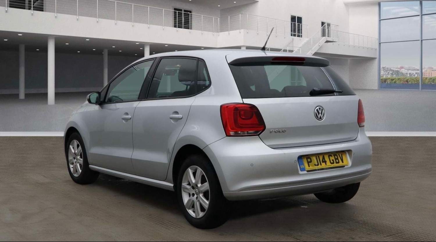 Used Volkswagen Polo 2014 for sale - 77697456: Photo 3