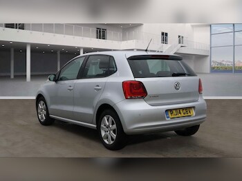 Used Volkswagen Polo 2014 for sale - 77697456: Photo