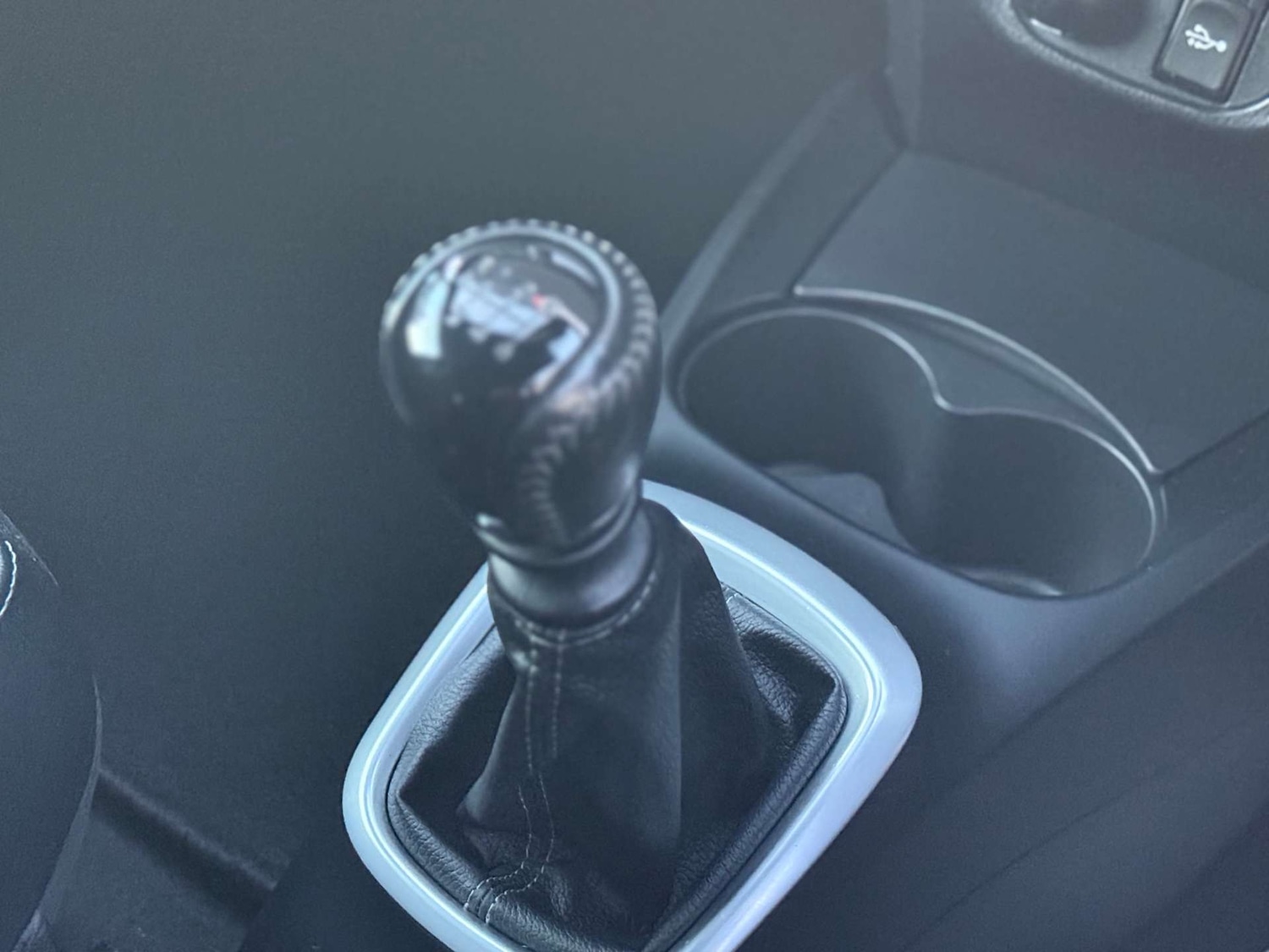 Used Toyota Yaris 2017 for sale - 76719517: Photo 12