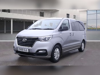 Used Hyundai i800 2019 for sale - 76682747: Photo