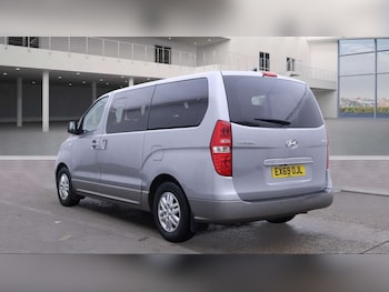 Used Hyundai i800 2019 for sale - 76682747: Photo