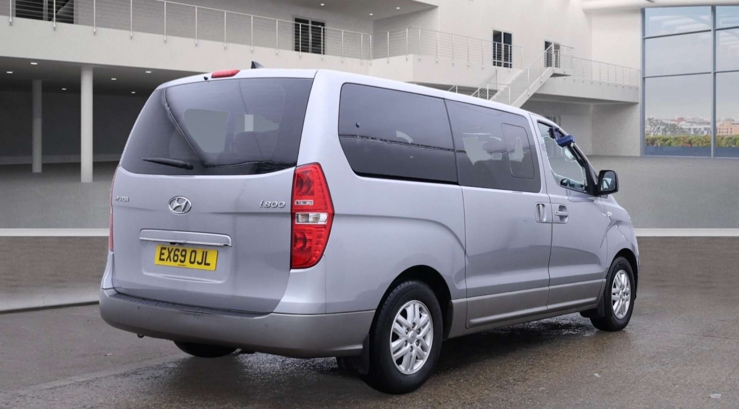 Used Hyundai i800 2019 for sale - 76682747: Photo 4