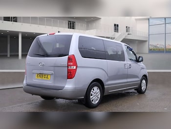 Used Hyundai i800 2019 for sale - 76682747: Photo