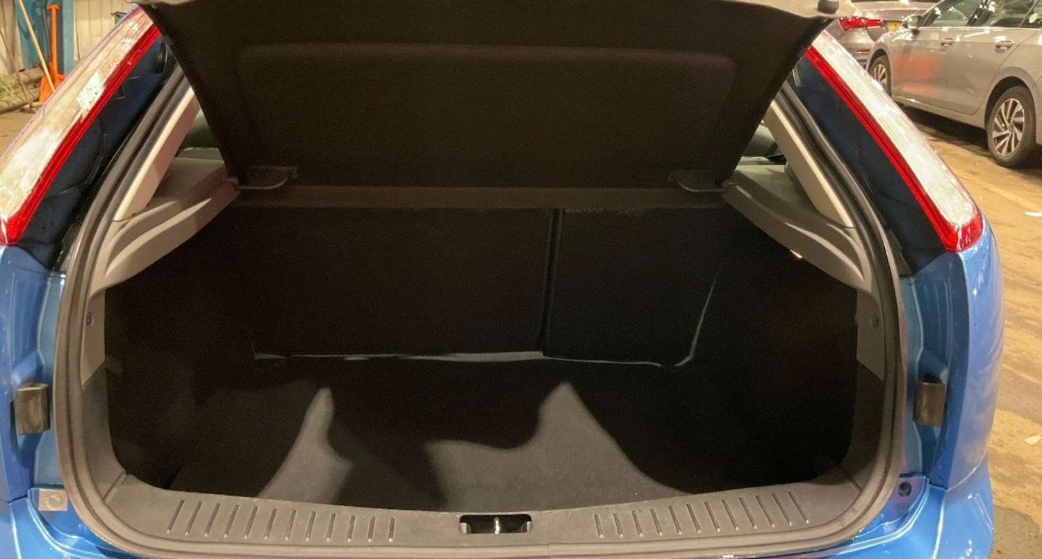 Used Ford Focus 2010 for sale - 78211859: Photo 11