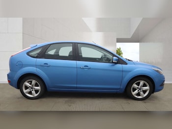 Used Ford Focus 2010 for sale - 78211859: Photo