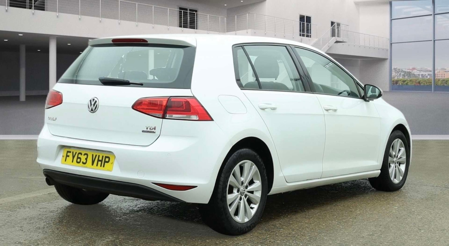 Used Volkswagen Golf 2013 for sale - 77669309: Photo 4