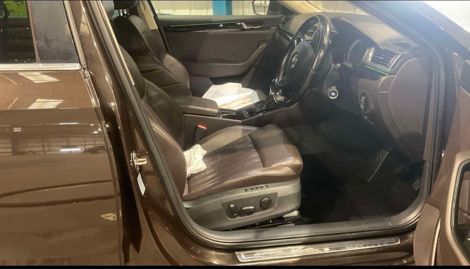 Used Skoda Superb 2016 for sale - 76367339: Photo 8
