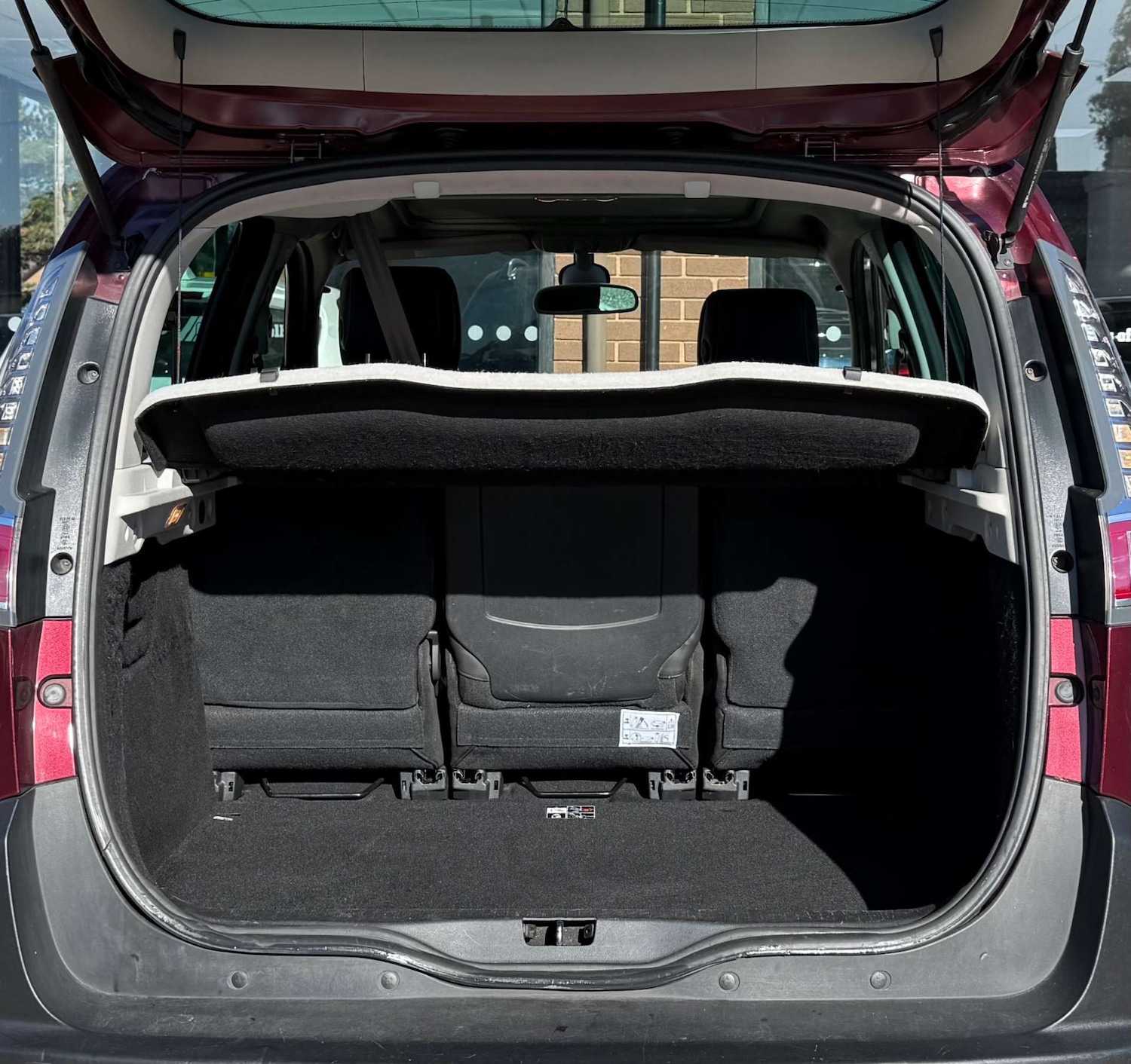 Used Renault Scenic 2013 for sale - 76316835: Photo 21