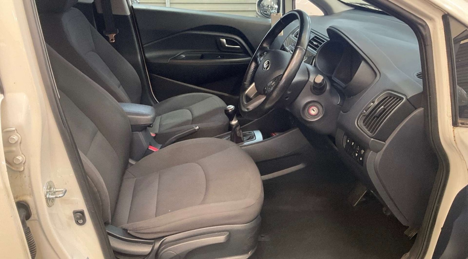 Used Kia Rio 2015 for sale - 76663141: Photo 7