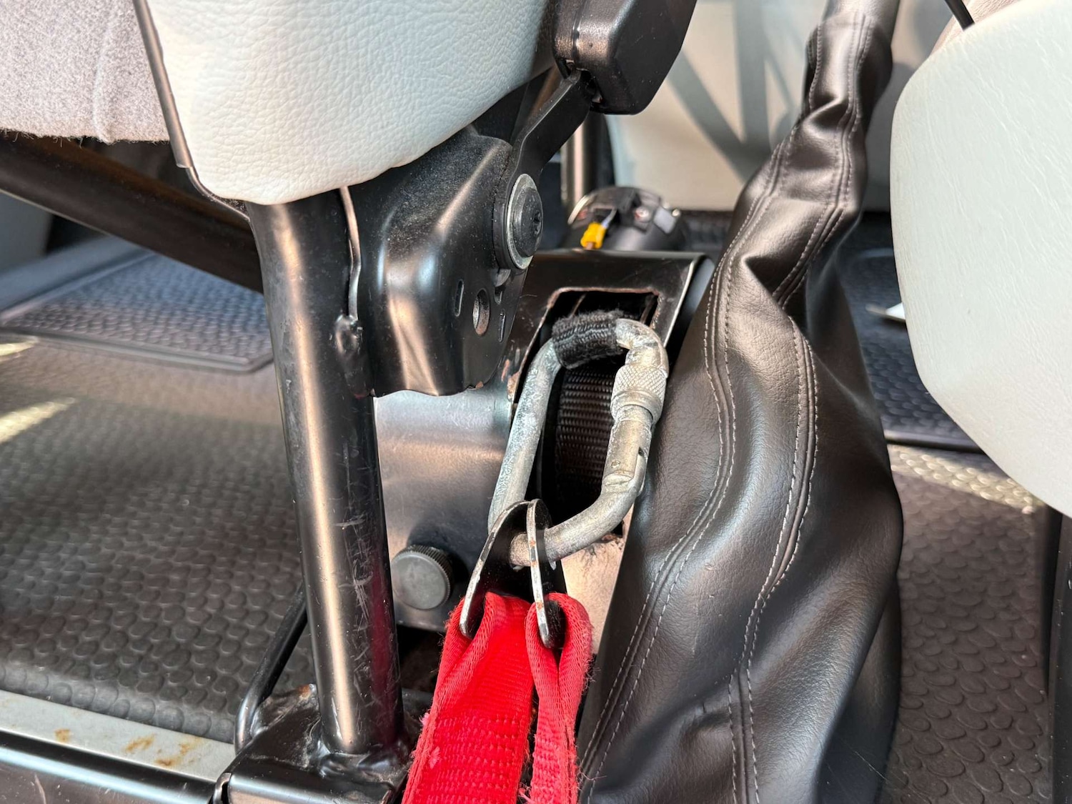 Used Vauxhall Vivaro 2013 for sale - 77319050: Photo 23