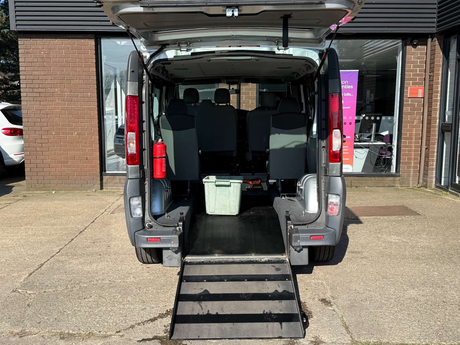 Used Vauxhall Vivaro 2013 for sale - 77319050: Photo 25