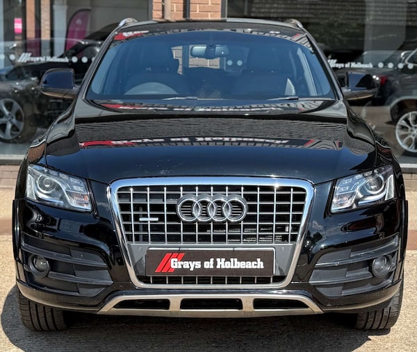 Used Audi Q5 2011 for sale - 74969125: Photo 2