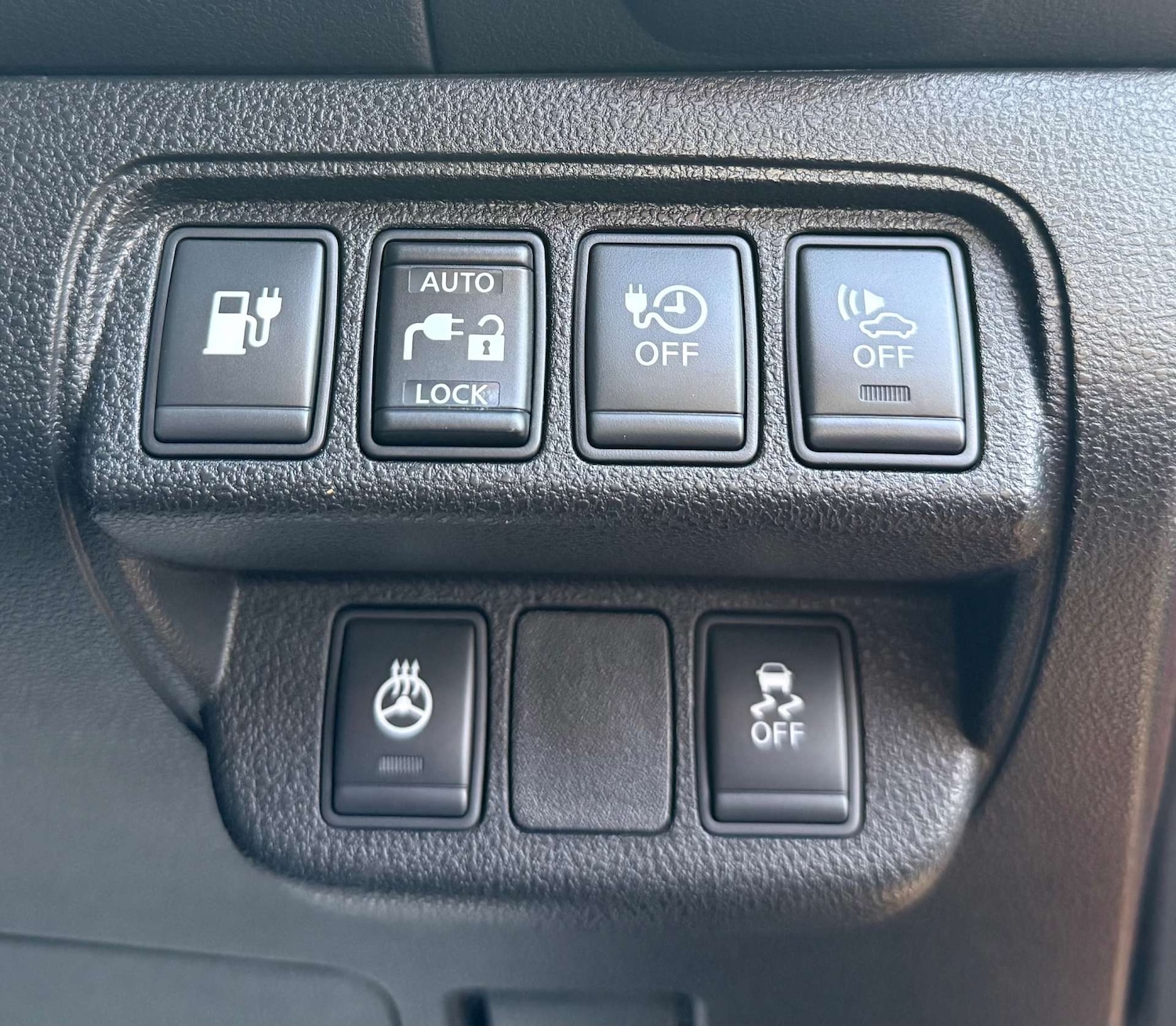 Used Nissan Leaf 2017 for sale - 77268890: Photo 17