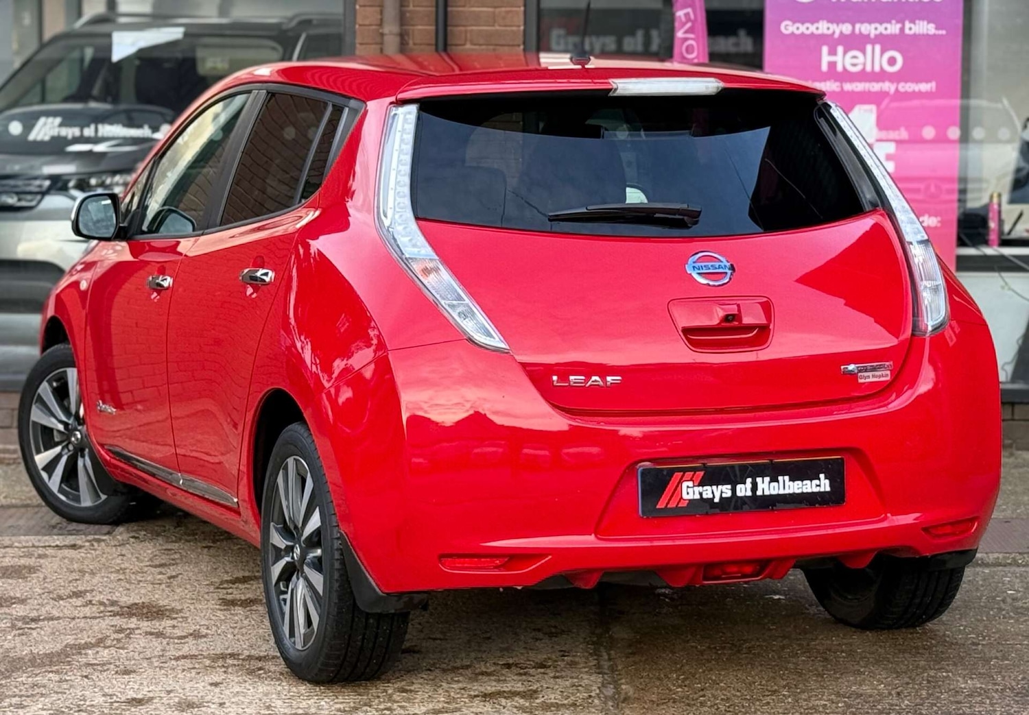 Used Nissan Leaf 2017 for sale - 77268890: Photo 3