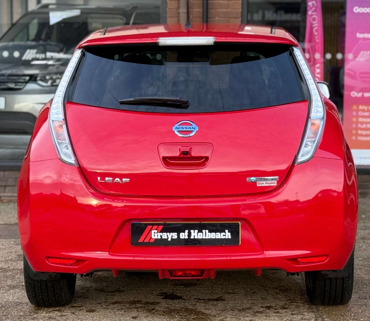 Used Nissan Leaf 2017 for sale - 77268890: Photo 5