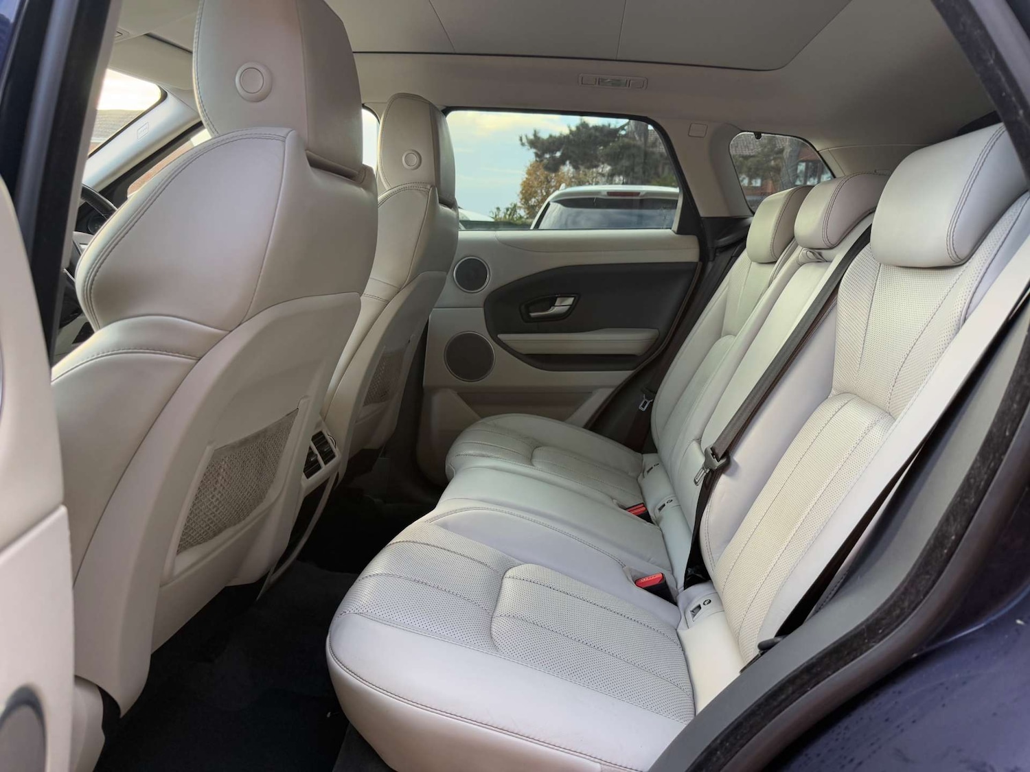 Used Land Rover Range Rover Evoque 2016 for sale - 76277986: Photo 11