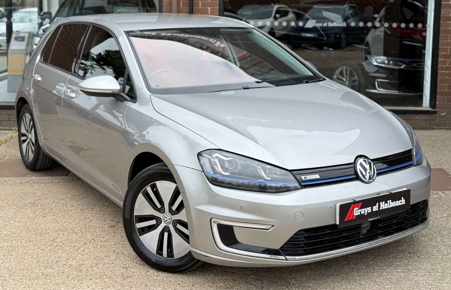 Used Volkswagen Golf 2014 for sale - 76005281: Photo 1