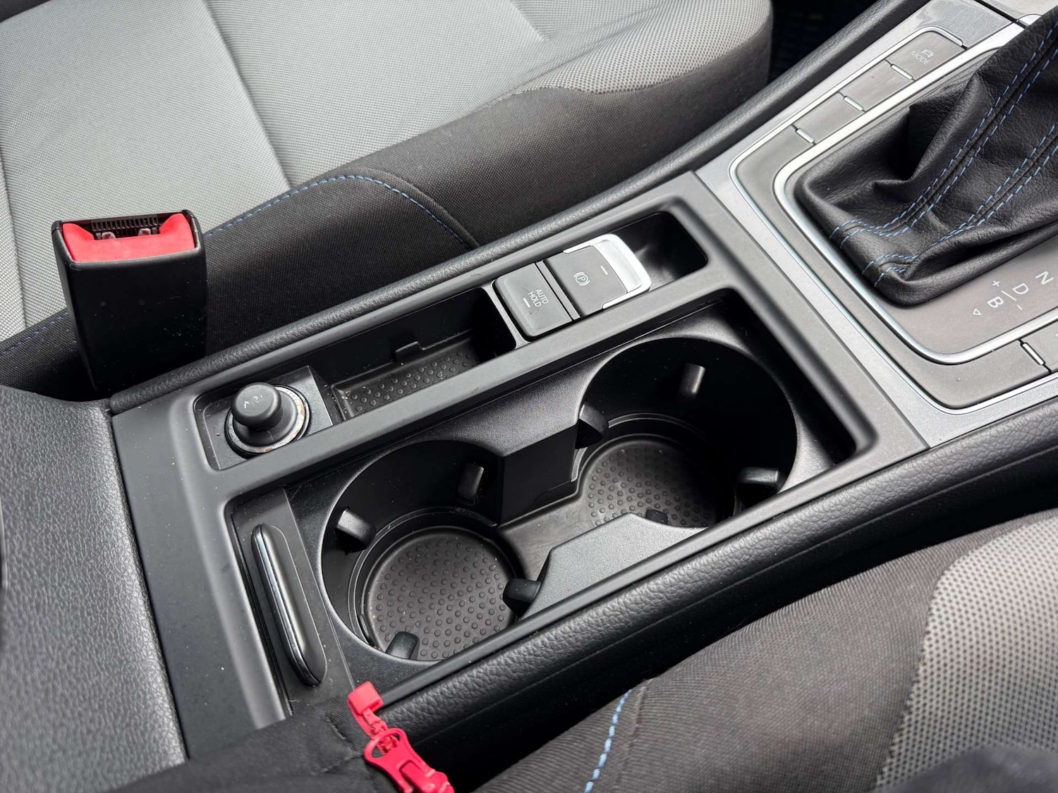 Used Volkswagen Golf 2014 for sale - 76005281: Photo 16