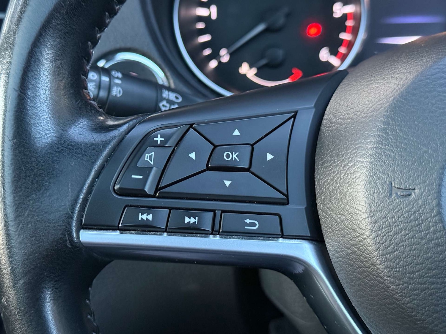 Used Nissan Qashqai 2018 for sale - 77271573: Photo 16