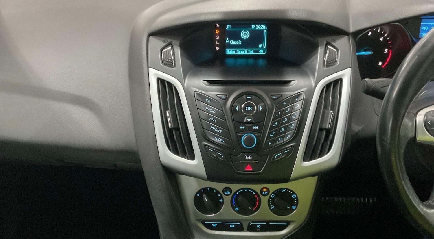 Used Ford Focus 2014 for sale - 78159039: Photo 9