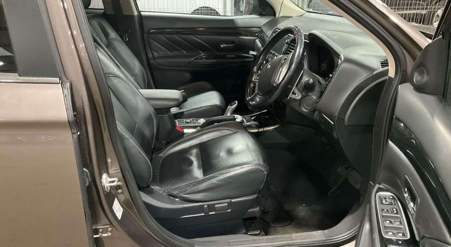 Used Mitsubishi Outlander 2016 for sale - 77470058: Photo 6