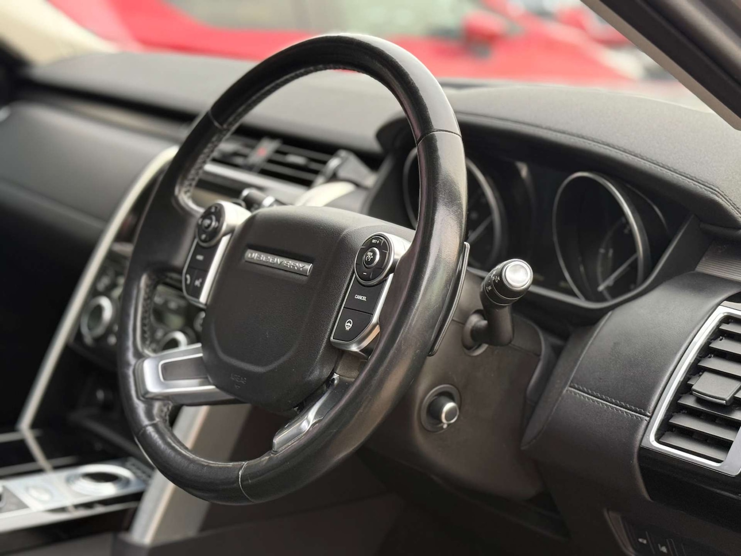 Used Land Rover Discovery 2017 for sale - 77268887: Photo 10