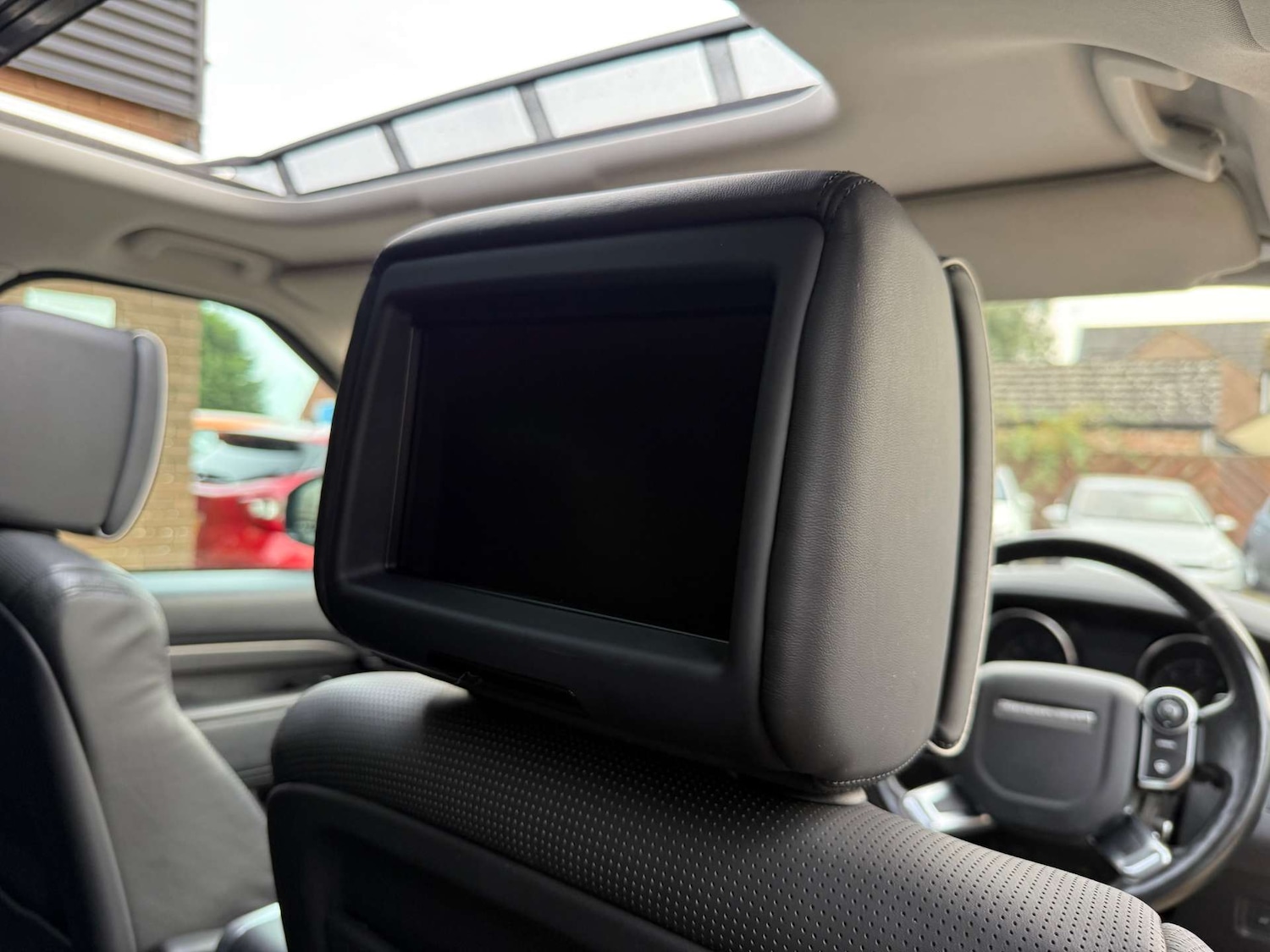 Used Land Rover Discovery 2017 for sale - 77268887: Photo 15