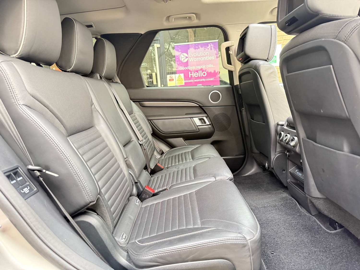 Used Land Rover Discovery 2017 for sale - 77268887: Photo 8