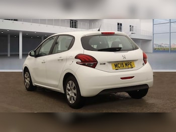 Used Peugeot 208 2015 for sale - 78266701: Photo
