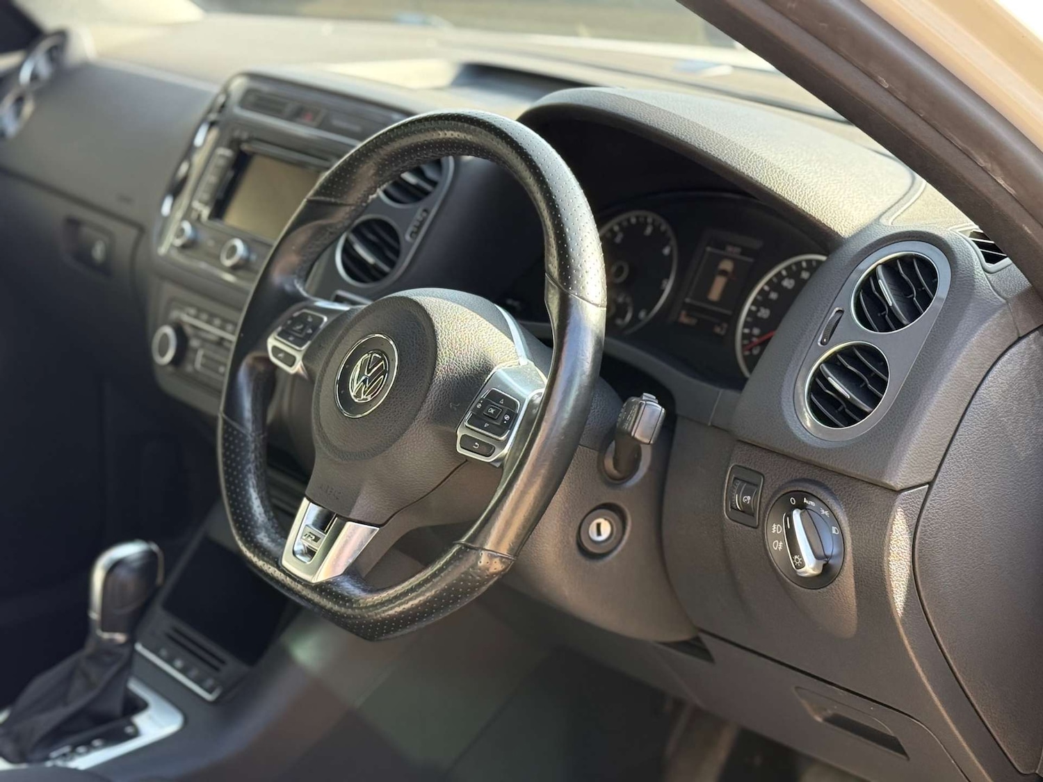 Used Volkswagen Tiguan 2013 for sale - 77303969: Photo 13