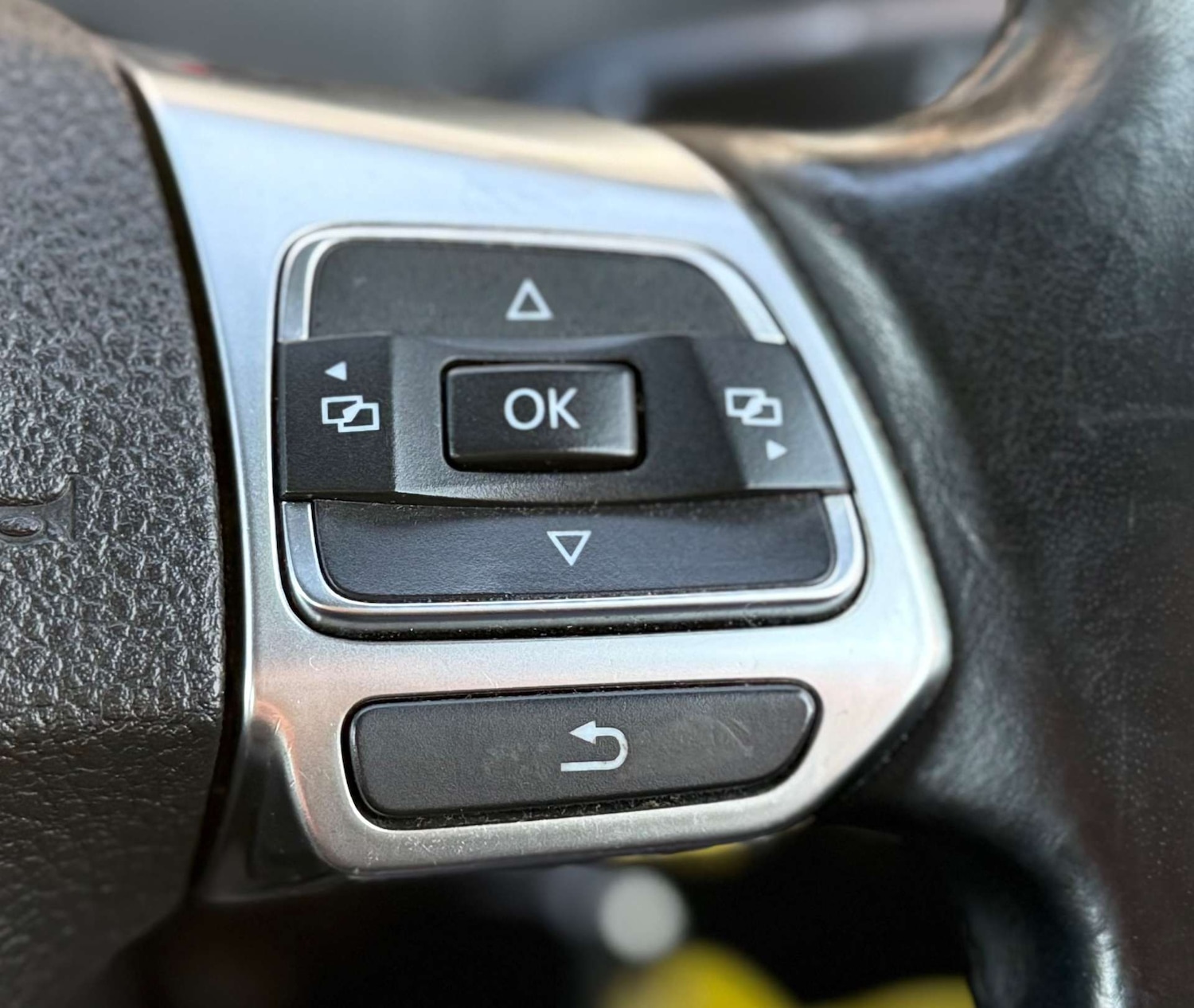 Used Volkswagen Tiguan 2013 for sale - 77303969: Photo 17