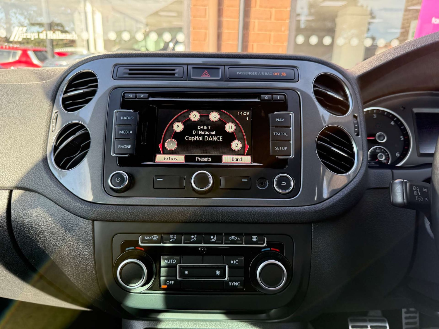 Used Volkswagen Tiguan 2013 for sale - 77303969: Photo 23