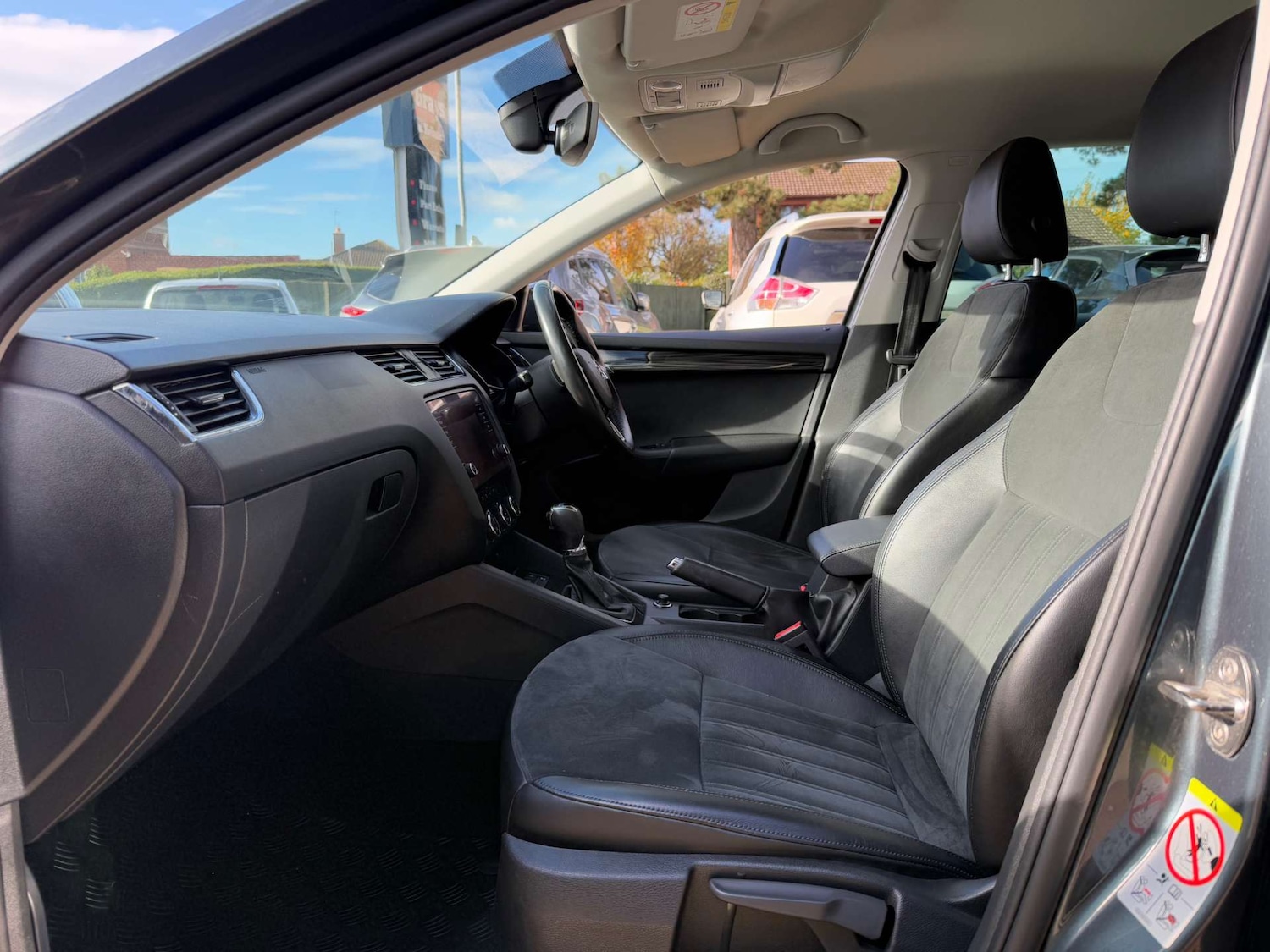 Used Skoda Octavia 2019 for sale - 76278049: Photo 10