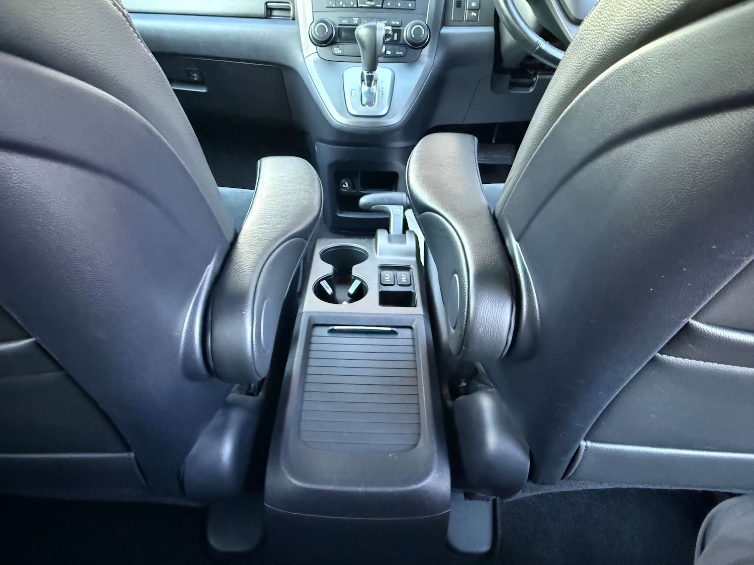 Used Honda CR-V 2011 for sale - 76845378: Photo 15