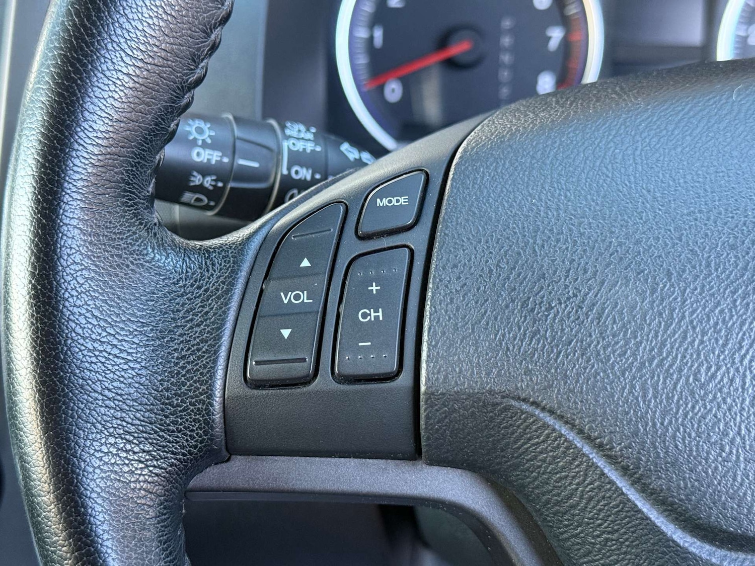 Used Honda CR-V 2011 for sale - 76845378: Photo 17