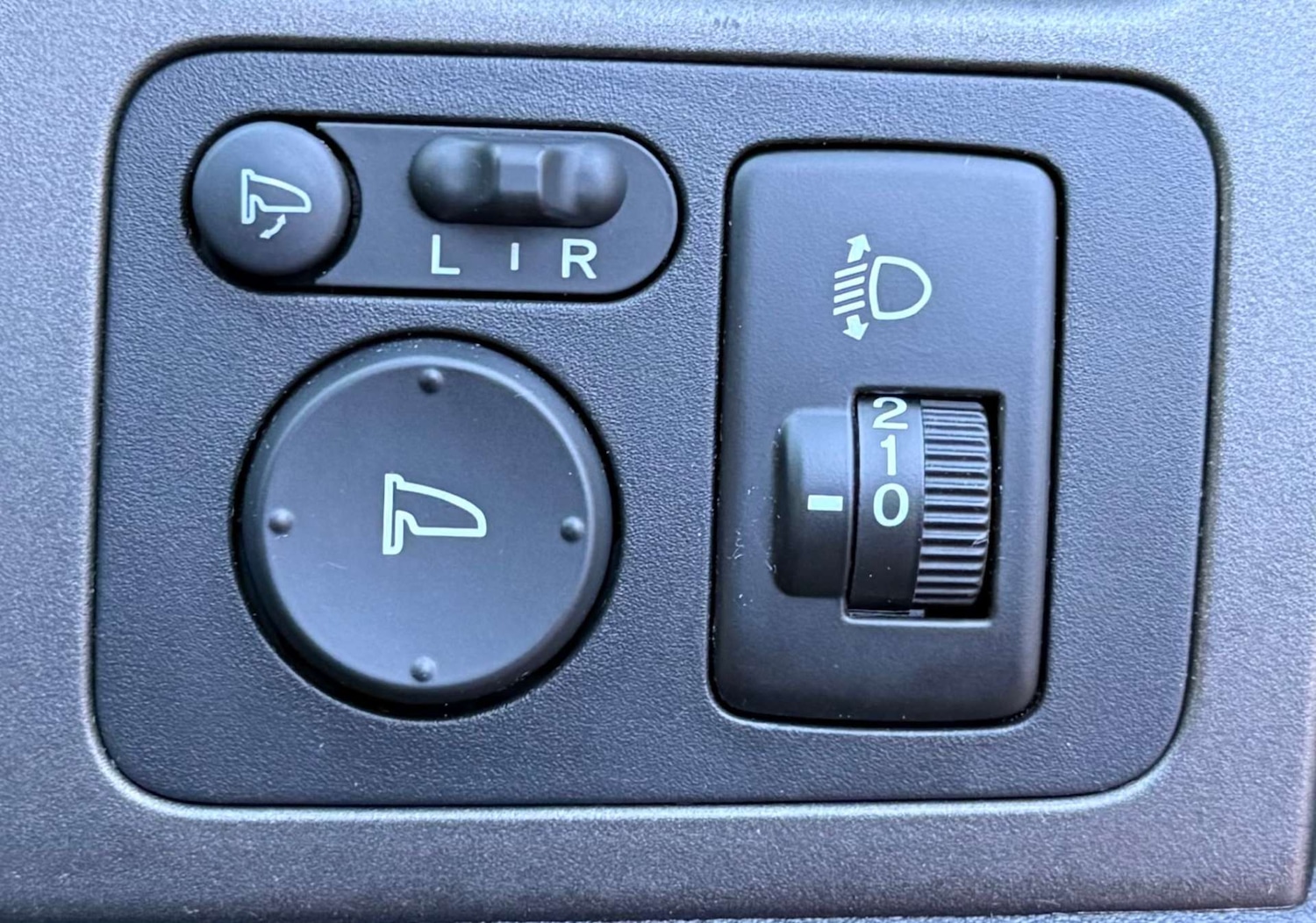 Used Honda CR-V 2011 for sale - 76845378: Photo 19