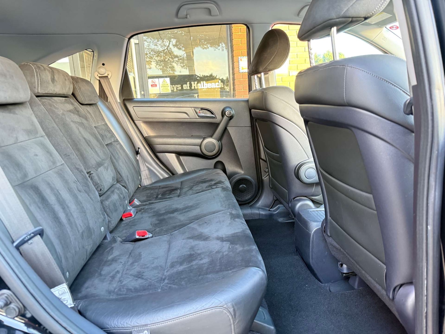 Used Honda CR-V 2011 for sale - 76845378: Photo 8